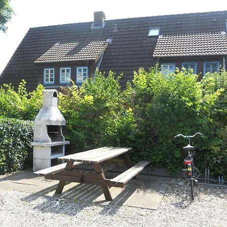 Friesenperle 3, Feldstrasse